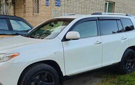 Toyota Highlander III, 2013 год, 2 560 000 рублей, 9 фотография