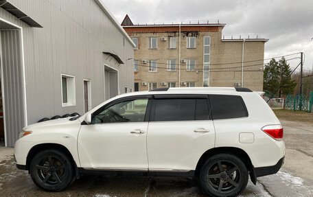 Toyota Highlander III, 2013 год, 2 560 000 рублей, 7 фотография