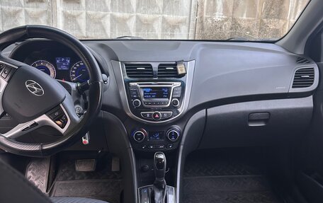 Hyundai Solaris II рестайлинг, 2016 год, 1 200 000 рублей, 5 фотография