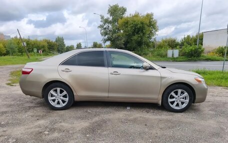 Toyota Camry, 2006 год, 650 000 рублей, 5 фотография