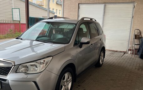 Subaru Forester, 2014 год, 1 550 000 рублей, 2 фотография