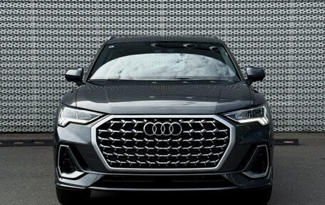 Audi Q3, 2022 год, 2 490 000 рублей, 2 фотография