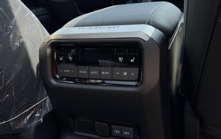 Toyota Land Cruiser Prado, 2026 год, 10 810 000 рублей, 18 фотография