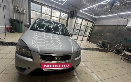 KIA Rio II, 2010 год, 760 000 рублей, 9 фотография