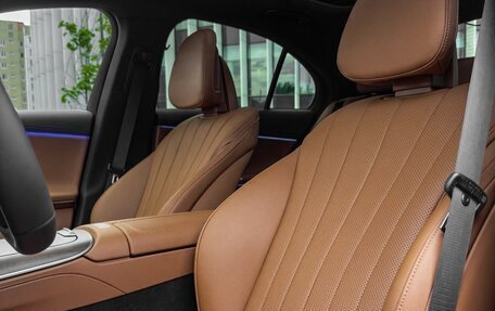 Mercedes-Benz E-Класс, 2026 год, 9 320 000 рублей, 17 фотография