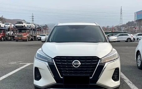 Nissan Kicks I, 2022 год, 1 670 000 рублей, 2 фотография
