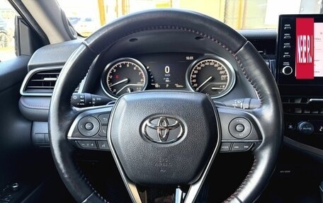 Toyota Camry, 2021 год, 3 520 000 рублей, 9 фотография