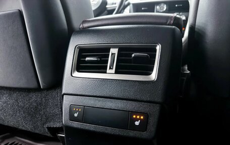 Lexus RX IV рестайлинг, 2020 год, 5 200 000 рублей, 25 фотография