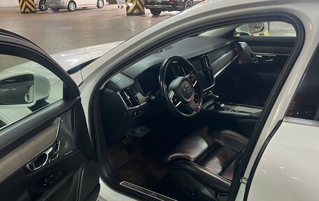 Volvo S90 II рестайлинг, 2021 год, 3 000 000 рублей, 13 фотография