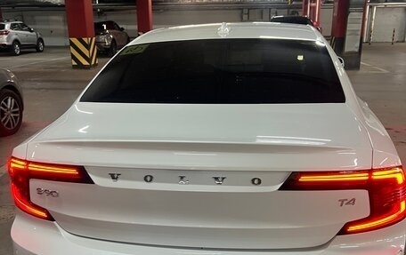 Volvo S90 II рестайлинг, 2021 год, 3 000 000 рублей, 9 фотография