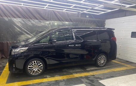 Toyota Alphard III, 2016 год, 4 200 000 рублей, 7 фотография