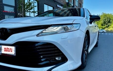 Toyota Camry, 2019 год, 2 049 000 рублей, 8 фотография