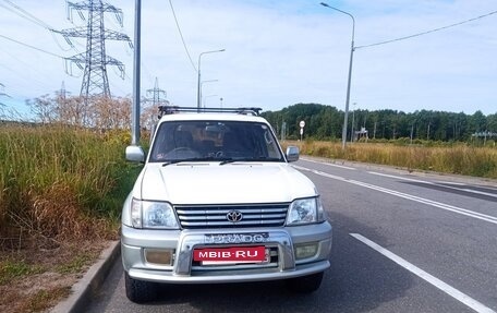 Toyota Land Cruiser Prado 90 рестайлинг, 1999 год, 900 000 рублей, 2 фотография