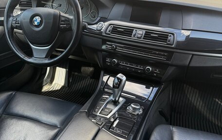 BMW 5 серия, 2013 год, 1 690 000 рублей, 13 фотография