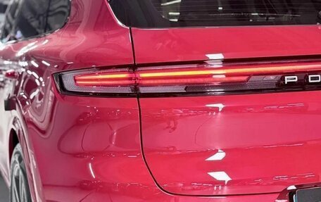 Porsche Cayenne III, 2024 год, 14 990 000 рублей, 10 фотография