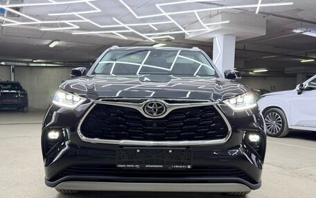 Toyota Highlander, 2026 год, 5 300 000 рублей, 6 фотография