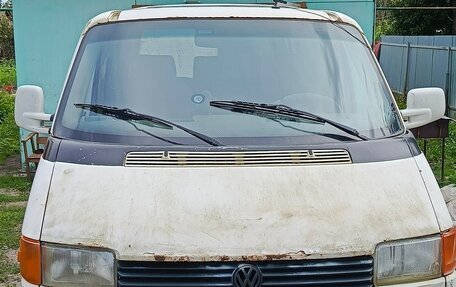 Volkswagen Caravelle T4, 1991 год, 150 000 рублей, 1 фотография