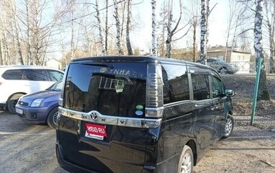 Toyota Voxy III, 2018 год, 1 800 000 рублей, 1 фотография