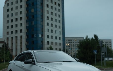 Hyundai Elantra, 2022 год, 2 250 000 рублей, 1 фотография
