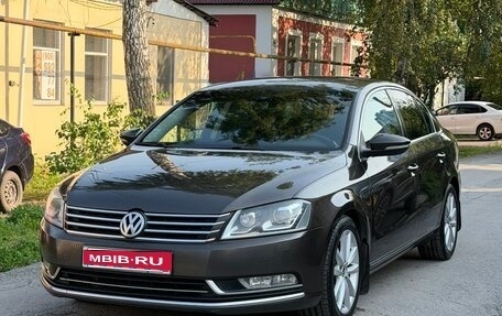 Volkswagen Passat B7, 2011 год, 1 370 000 рублей, 1 фотография