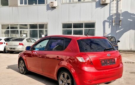 KIA cee'd I рестайлинг, 2010 год, 663 000 рублей, 3 фотография