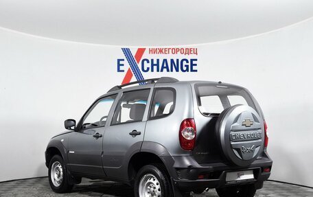 Chevrolet Niva I рестайлинг, 2014 год, 592 000 рублей, 5 фотография