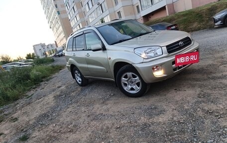 Toyota RAV4, 2002 год, 750 000 рублей, 3 фотография