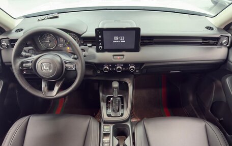 Honda Vezel, 2023 год, 1 870 000 рублей, 9 фотография