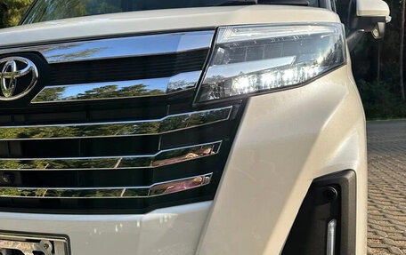 Toyota Roomy I, 2021 год, 1 070 000 рублей, 3 фотография