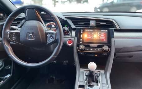 Honda Civic IX, 2017 год, 1 650 000 рублей, 5 фотография