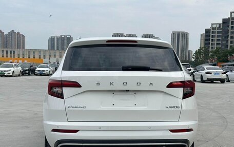 Skoda Karoq I, 2022 год, 1 954 000 рублей, 5 фотография