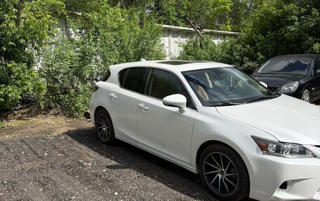 Lexus CT I рестайлинг, 2015 год, 2 000 000 рублей, 3 фотография