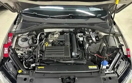 Volkswagen Bora, 2023 год, 1 450 000 рублей, 12 фотография
