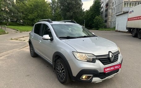 Renault Sandero II рестайлинг, 2020 год, 1 099 000 рублей, 3 фотография
