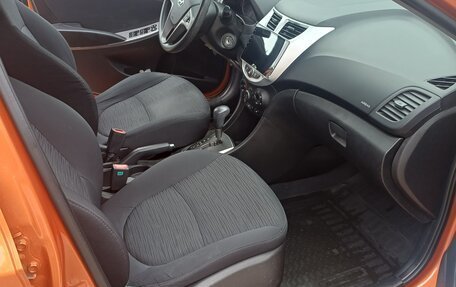 Hyundai Solaris II рестайлинг, 2015 год, 1 125 000 рублей, 5 фотография