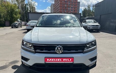 Volkswagen Tiguan II, 2020 год, 1 990 000 рублей, 3 фотография