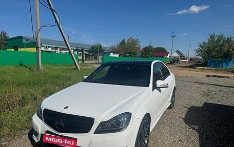 Mercedes-Benz C-Класс, 2012 год, 1 450 000 рублей, 2 фотография