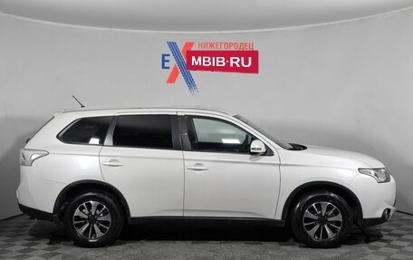 Mitsubishi Outlander III рестайлинг 3, 2014 год, 1 199 000 рублей, 4 фотография