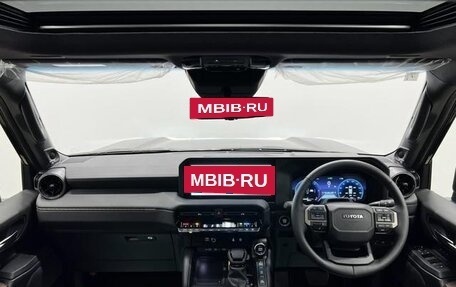 Toyota Land Cruiser Prado, 2025 год, 7 400 000 рублей, 14 фотография