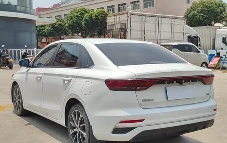 Geely Emgrand, 2025 год, 1 200 000 рублей, 4 фотография