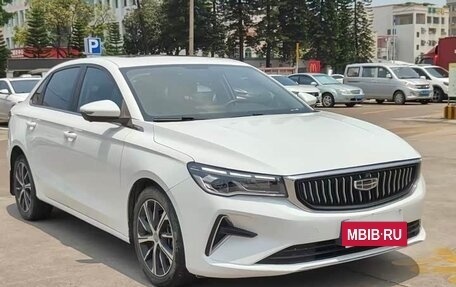 Geely Emgrand, 2025 год, 1 200 000 рублей, 3 фотография