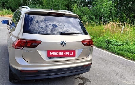 Volkswagen Tiguan II, 2018 год, 1 730 000 рублей, 4 фотография