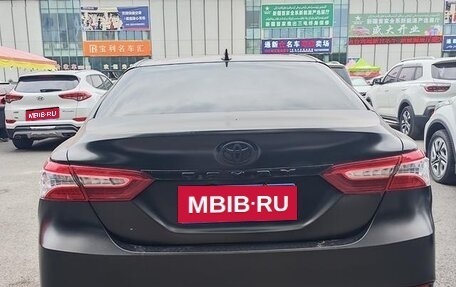 Toyota Camry, 2022 год, 3 500 000 рублей, 5 фотография