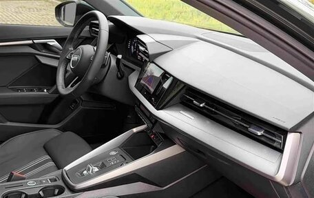 Audi A3, 2023 год, 2 290 800 рублей, 10 фотография