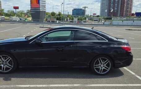 Mercedes-Benz E-Класс, 2013 год, 1 900 000 рублей, 3 фотография
