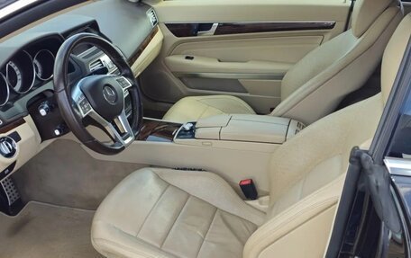 Mercedes-Benz E-Класс, 2013 год, 1 900 000 рублей, 7 фотография