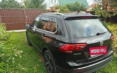 Volkswagen Tiguan II, 2018 год, 2 200 000 рублей, 16 фотография