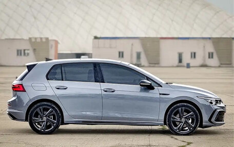 Volkswagen Golf VIII, 2022 год, 2 200 000 рублей, 8 фотография