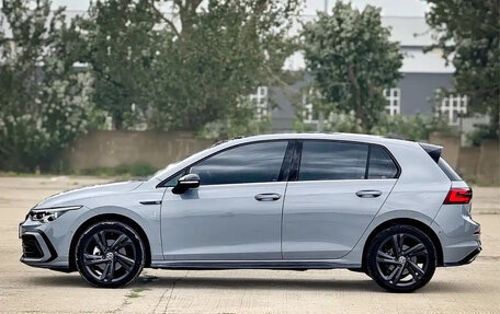Volkswagen Golf VIII, 2022 год, 2 200 000 рублей, 7 фотография