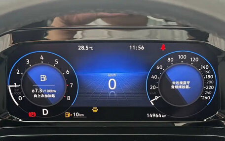 Volkswagen Golf VIII, 2022 год, 2 200 000 рублей, 11 фотография